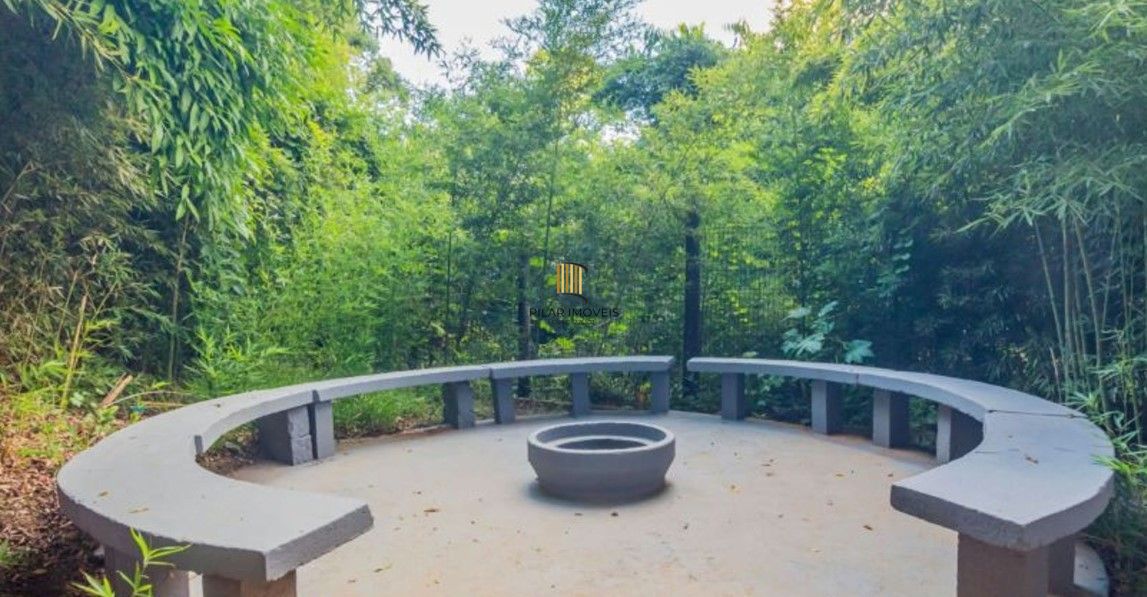 Apartamento 3 dorm.I Suíte I 2 vagas cobertas I Bairro Partenon