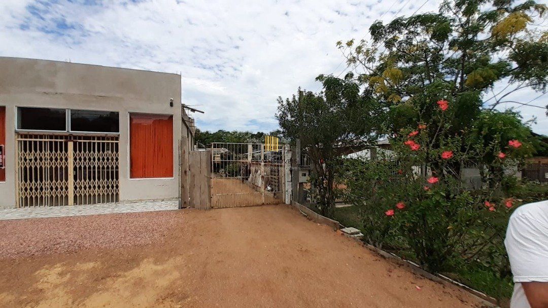 Casa para Venda - 182m², 2 dormitórios, sendo 1 suites, 3 vagas - Lami - Pilar Imóveis