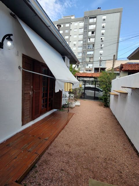 Casa térrea à Venda - Tristeza, 2 Quartos, 60 m² - Porto Alegre