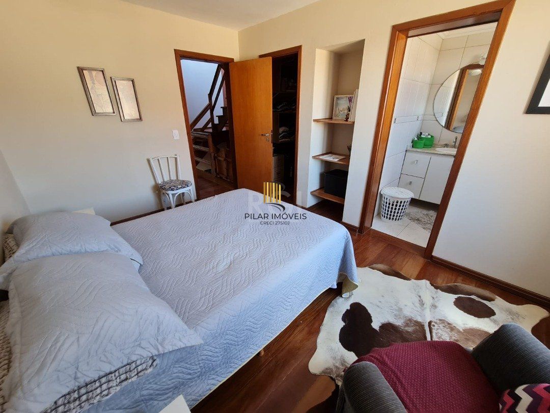 Casa para Venda - 182m², 3 dormitórios, sendo 3 suites, 2 vagas - Guarujá/ Portal do Guarujá