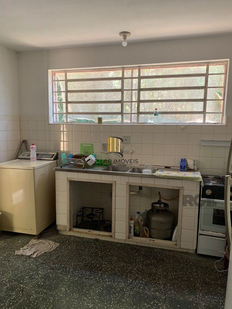 Casa 3 dormitórios no bairro Ponta Grossa