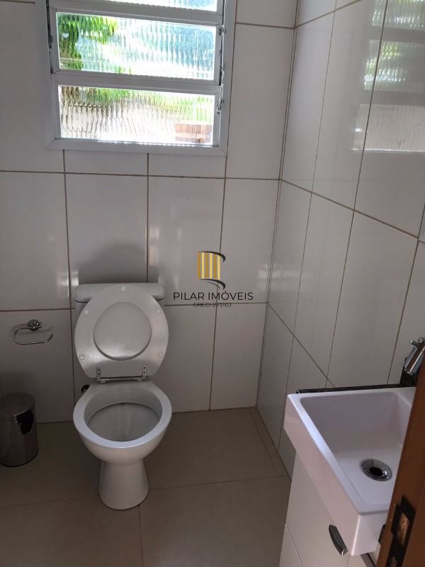 Casa para Venda - 160m², 3 dormitórios, sendo 1 suites, 3 vagas - Tristeza