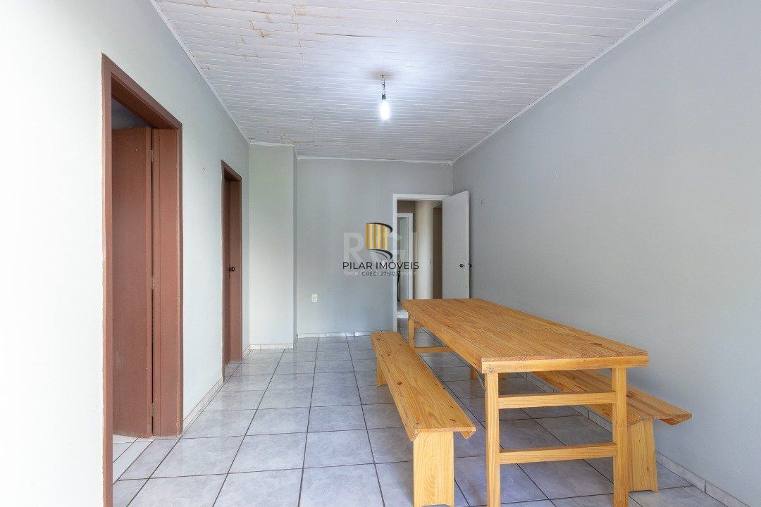 Casa para Venda - 199.62m², 5 dormitórios, 15 vagas - Tristeza