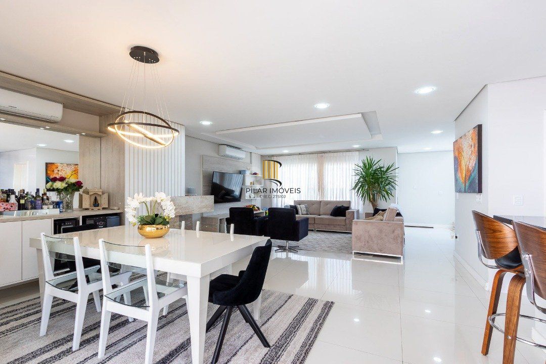 Casa Condominio para Venda - 203.02m², 3 dormitórios, sendo 3 suites, 4 vagas - Hípica