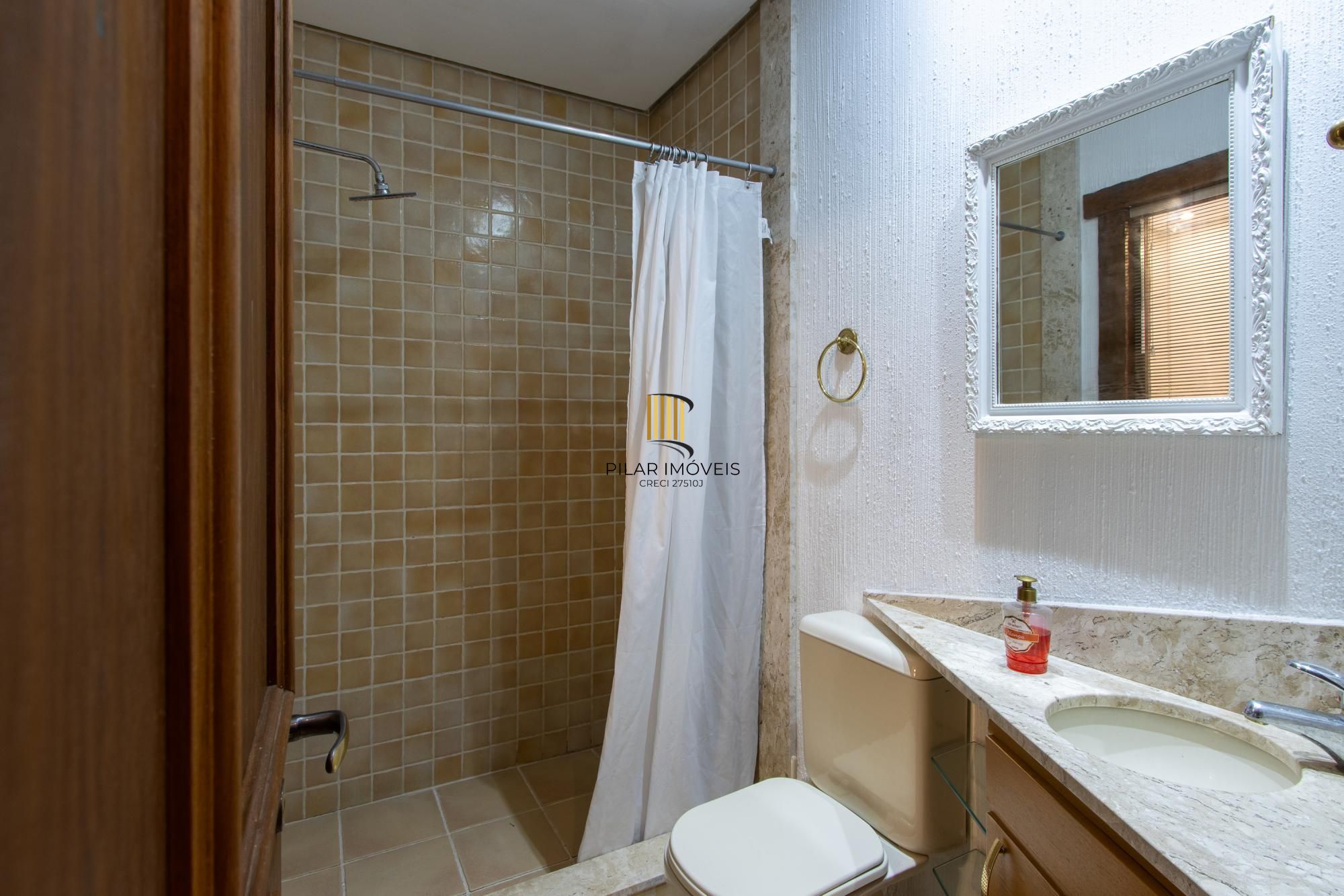 Casa Condominio para Venda - 596m², 4 dormitórios, sendo 4 suites, 5 vagas - Terra Ville