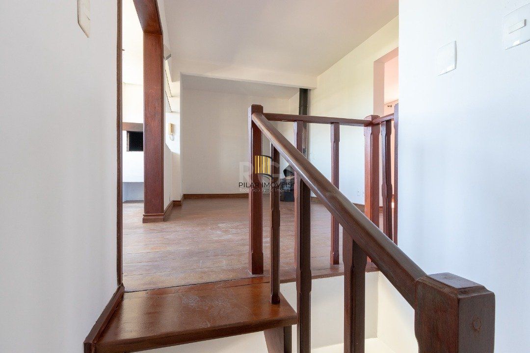 Cobertura para Venda - 79.22m², 2 dormitórios, sendo 1 suites, 1 vaga - Camaquã