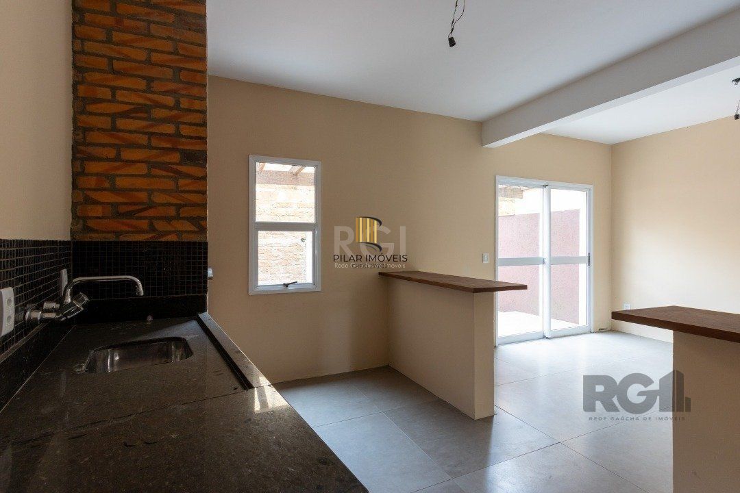 Casa para Venda - 178m², 3 dormitórios, sendo 1 suites, 2 vagas - Aberta dos Morros