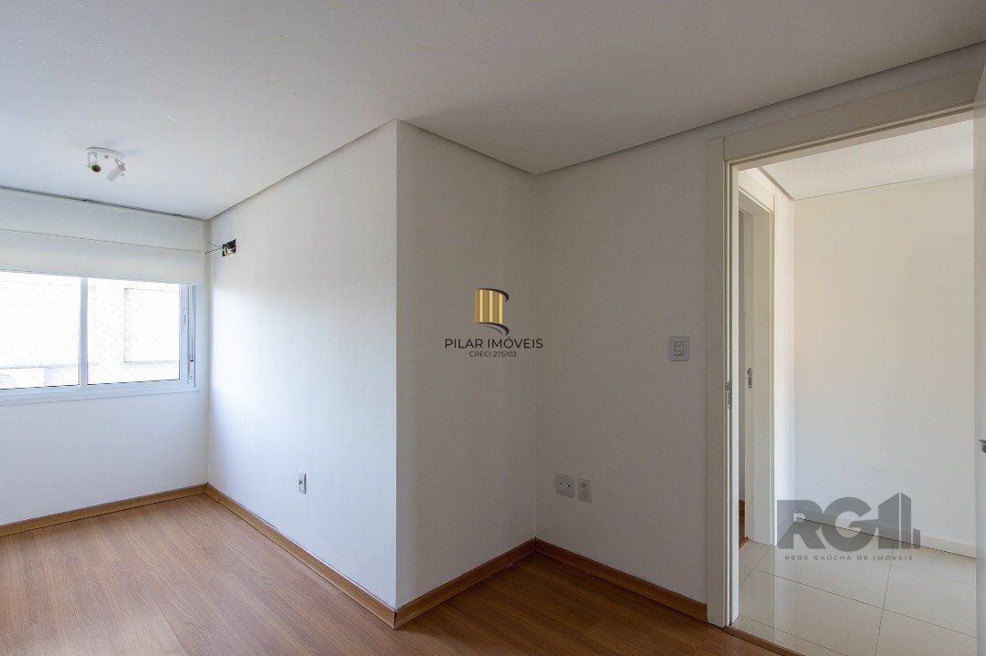 Apartamento 3 dormitórios no bairro Camaquã
