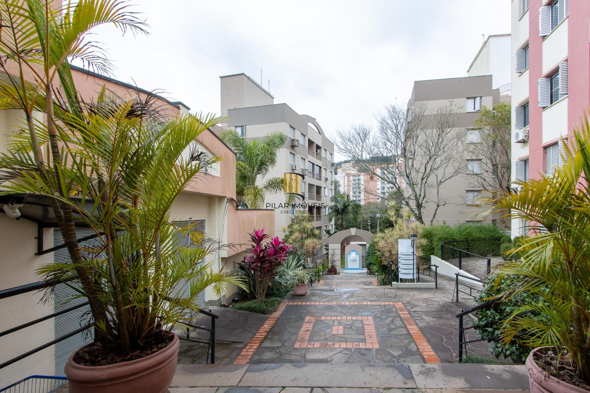 OPORTUNIDADE!!! Apartamento semimobiliado!!!