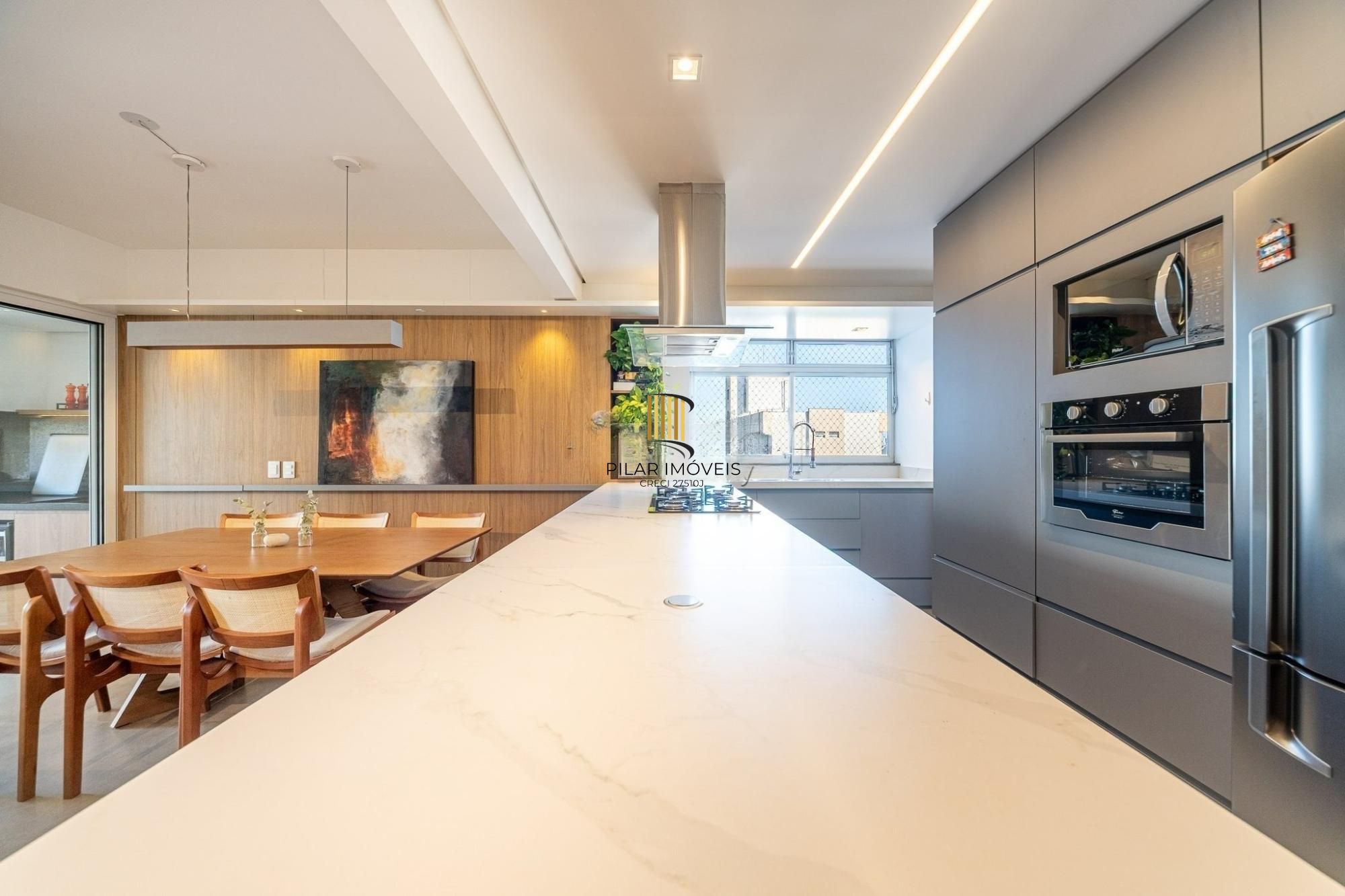 Apartamento Alto Padrão com Vista Definitiva em Bairro Nobre de Porto Alegre