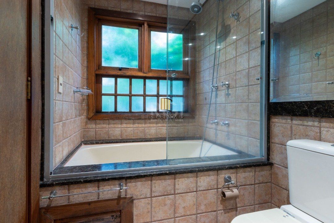 Casa Condominio para Venda - 215.81m², 4 dormitórios, sendo 1 suites, 2 vagas - Tristeza