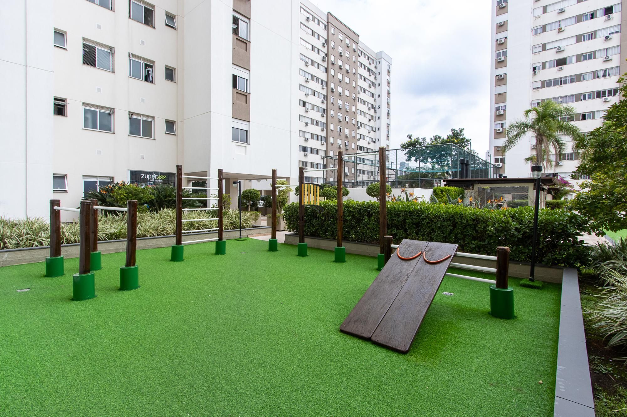 Apartamento 2 dormitórios no bairro Passo da Areia