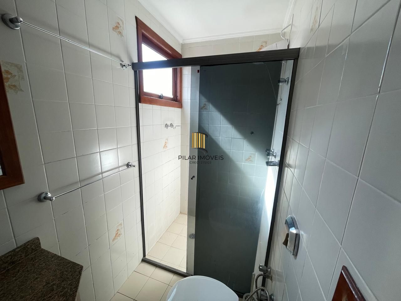 Apartamento com 02 dormitórios, 01 suíte, 74,53m2 privativos e 02 vagas de garagem cobertas!