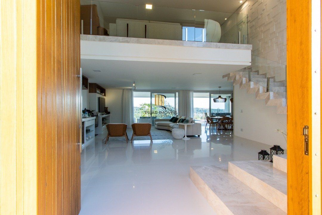 Casa Condominio para Venda - 608.97m², 4 dormitórios, sendo 4 suites, 3 vagas - Alphaville