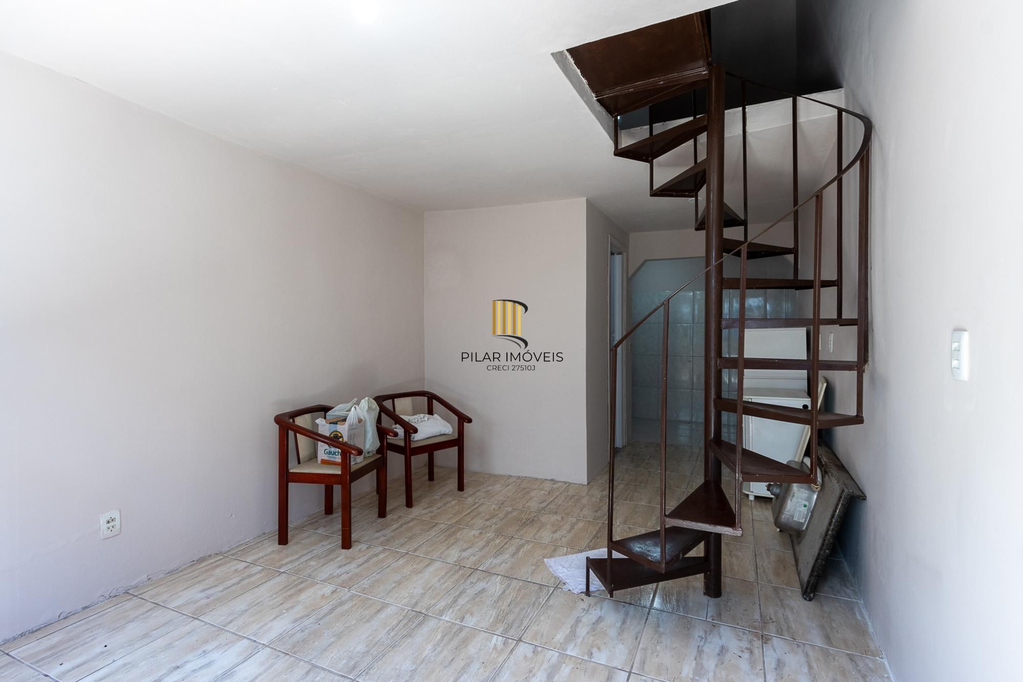 Casa de Condomínio 2 dormitórios no bairro Cavalhada