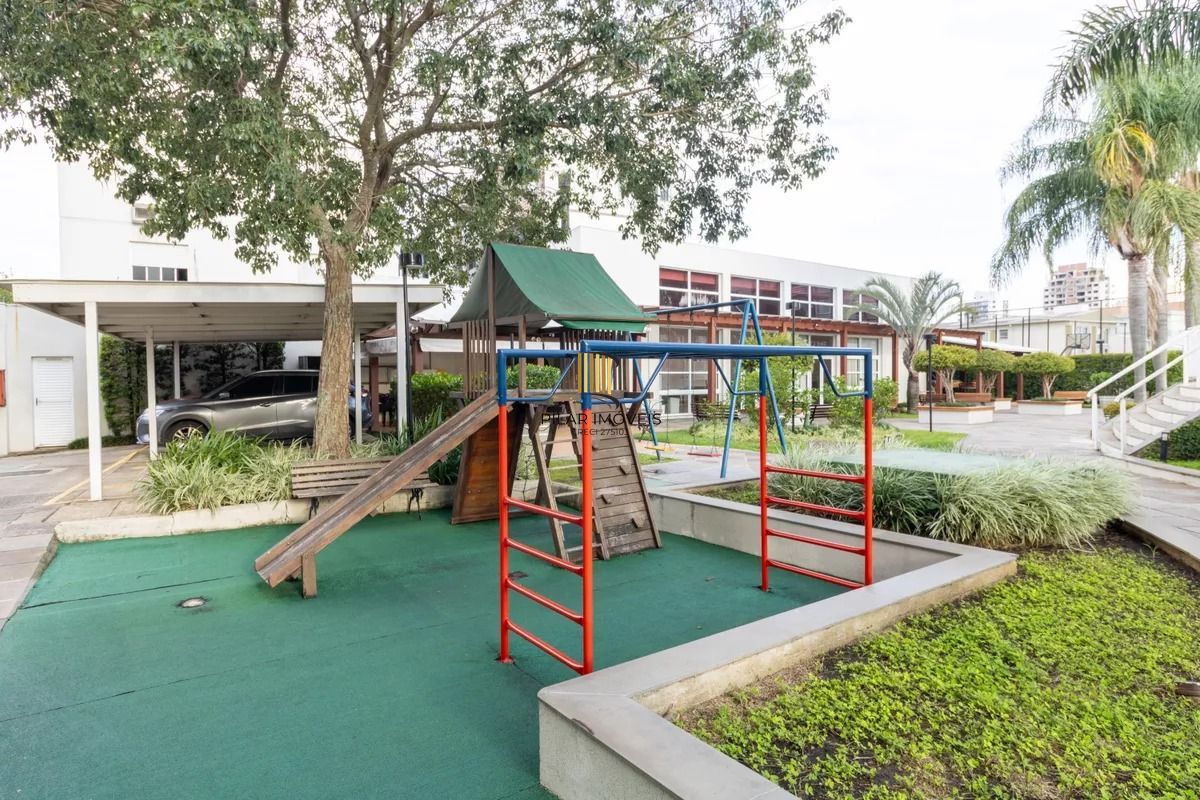 Apartamento à venda com 70m², 2 quartos e 1 vaga no bairro Jardim Botânico