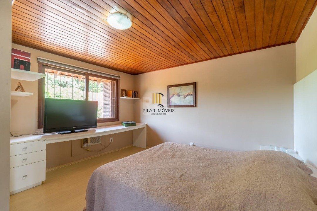 Casa de Condomínio 3 dormitórios no bairro Ipanema