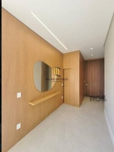 Casa de Condomínio 4 dormitórios no bairro Centro