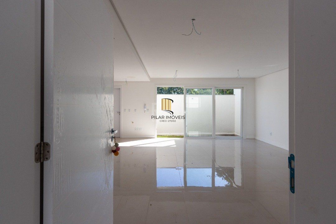 Casa Condominio para Venda - 306.18m², 3 dormitórios, sendo 3 suites, 3 vagas - Vila Assunção