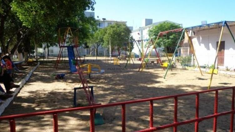 Apartamento com 2 dormitórios no Térreo