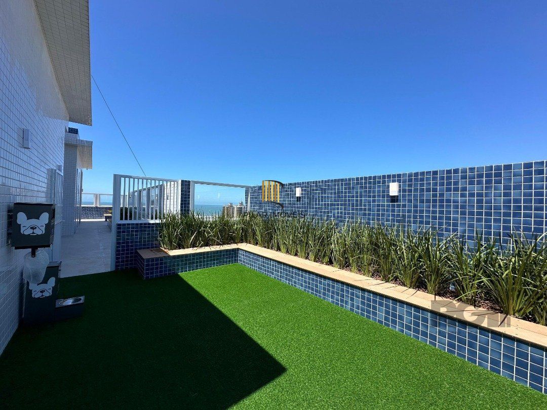 APARTAMENTO À VENDA COM VISTA LIBERADA 