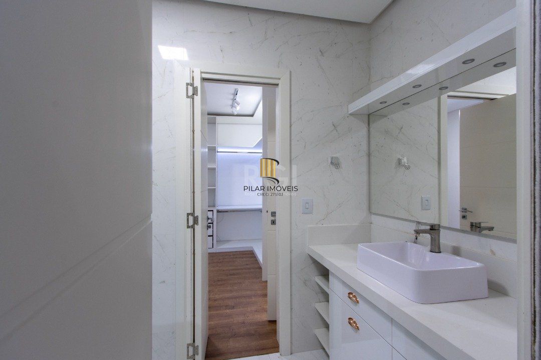 Apartamento 4 Dormitório(s) Bairro Vila Assunção