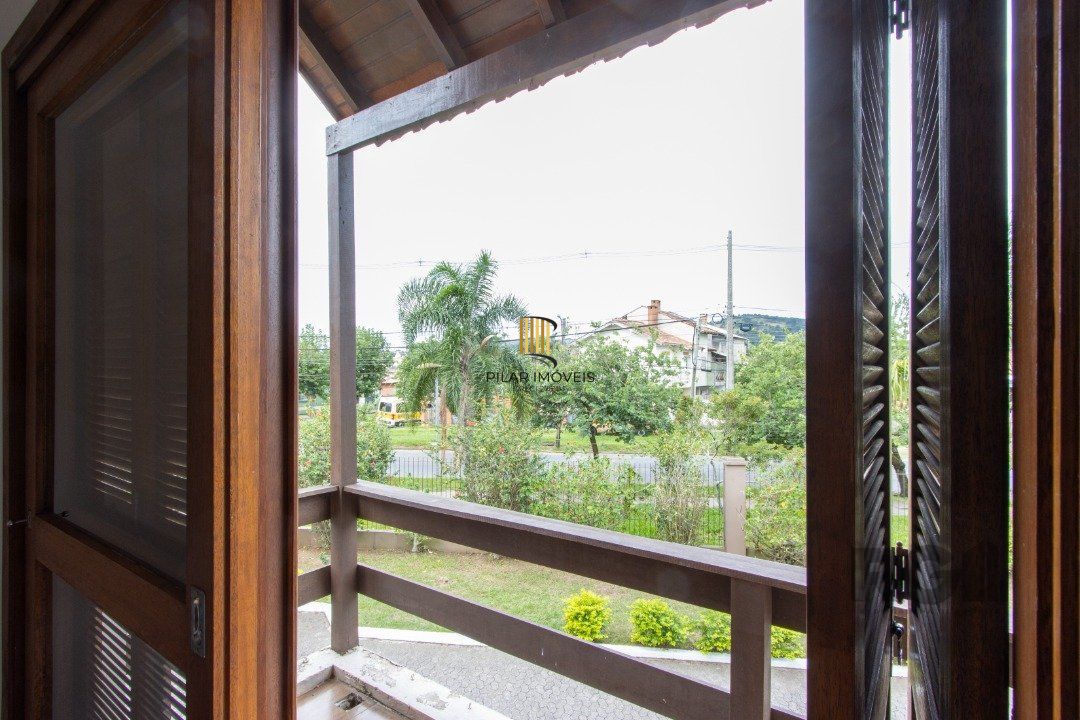 Casa Condominio para Venda - 196.61m², 3 dormitórios, sendo 1 suites, 1 vaga - Guarujá