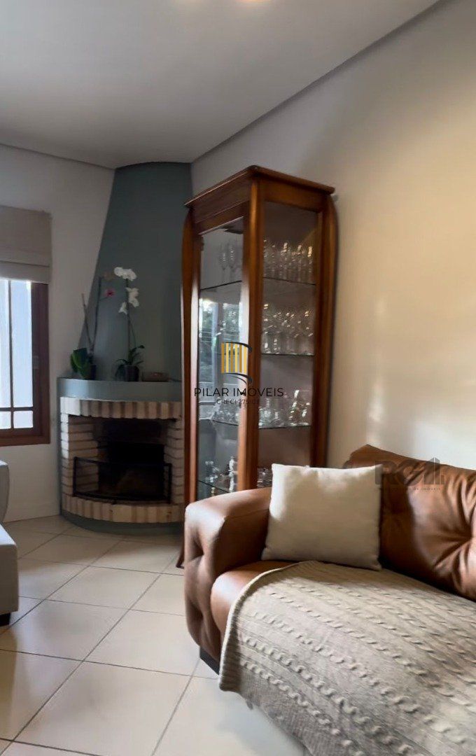 Casa 3 dormitórios no bairro Espírito Santo