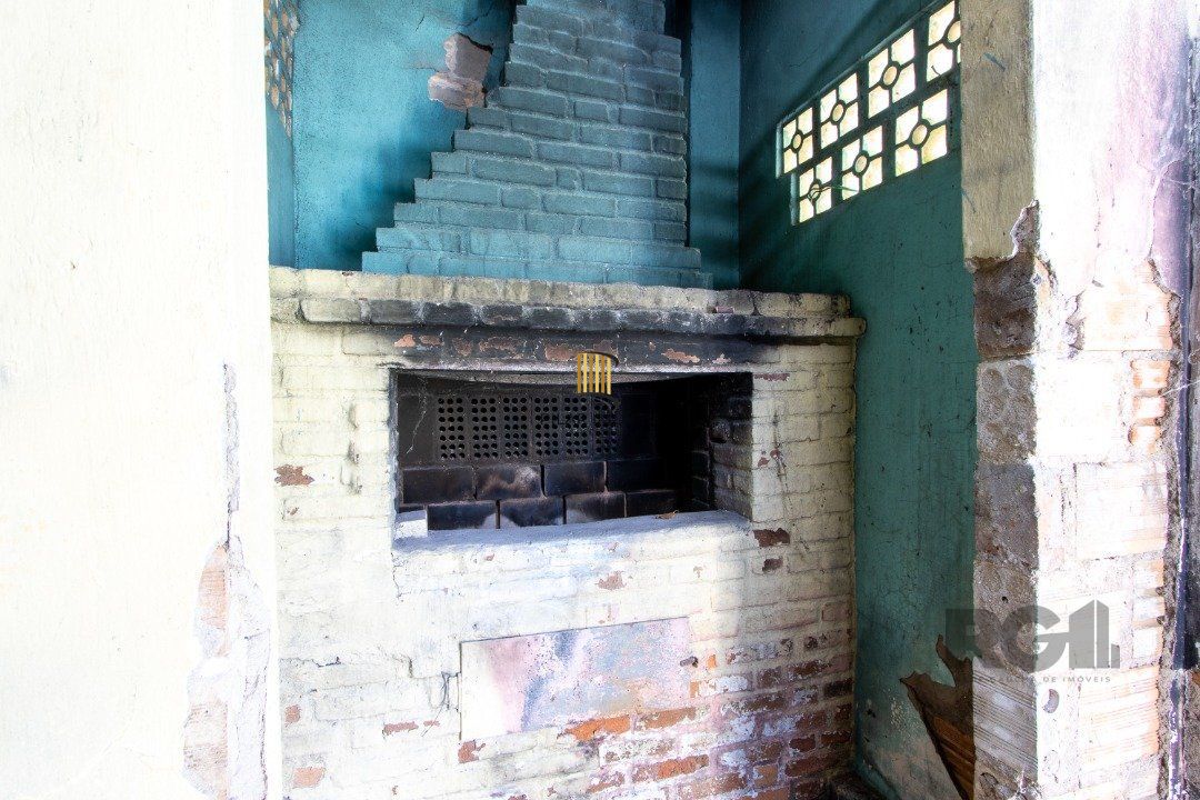 Casa 4 dormitórios no bairro Tristeza