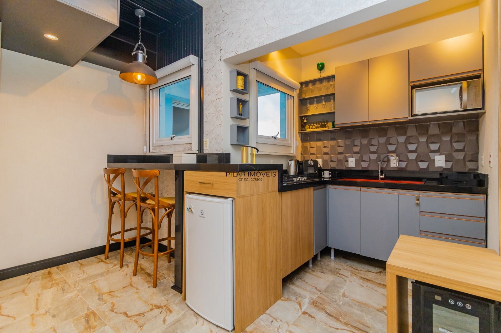 Apartamento 1 dormitório Bairro: Centro Histórico