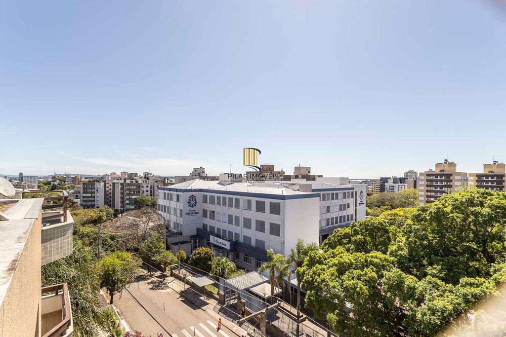 Cobertura semi mobiliada!