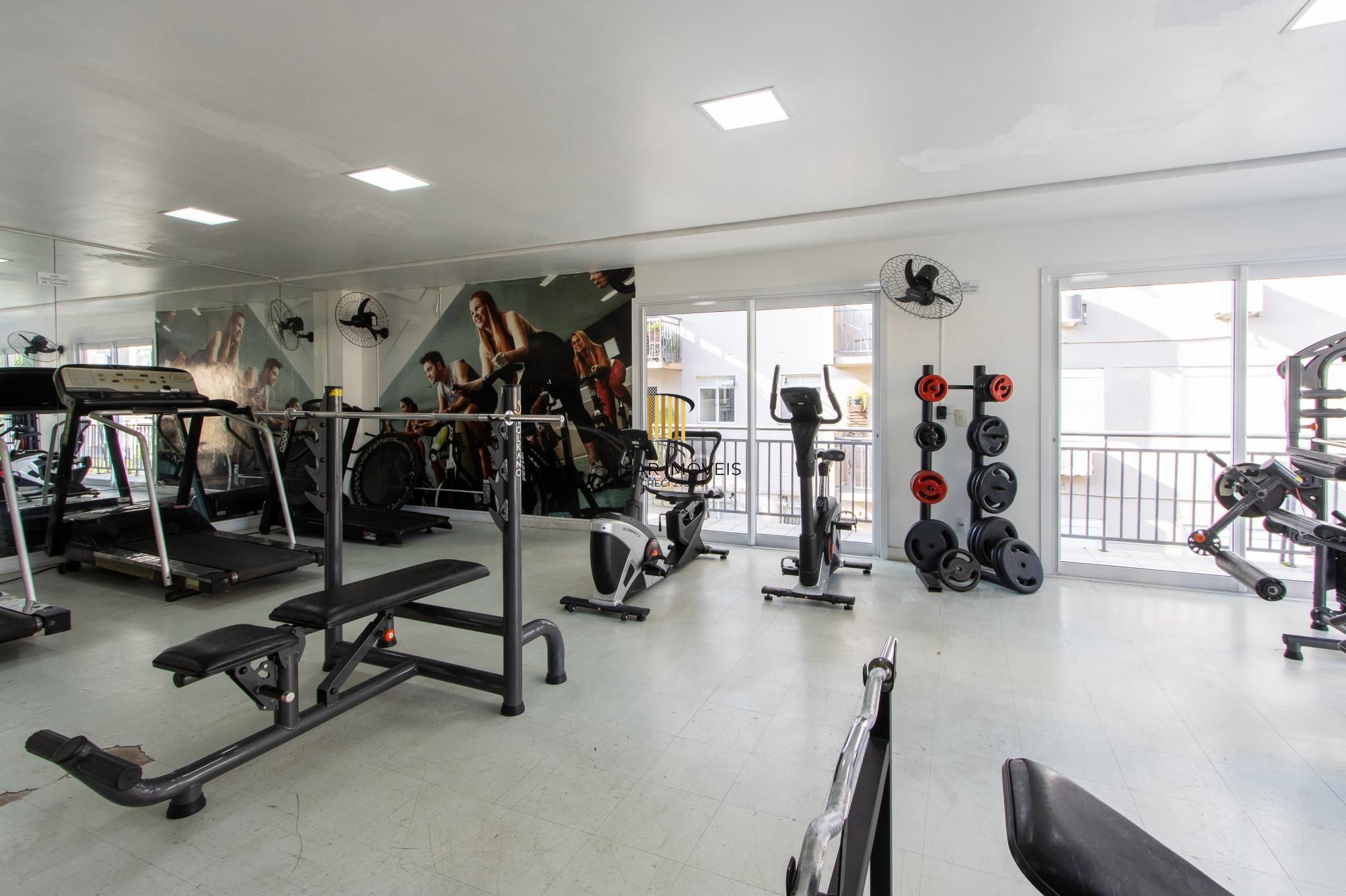 Excelente apartamento de 2 dormitórios na Tristeza- Zona Sul