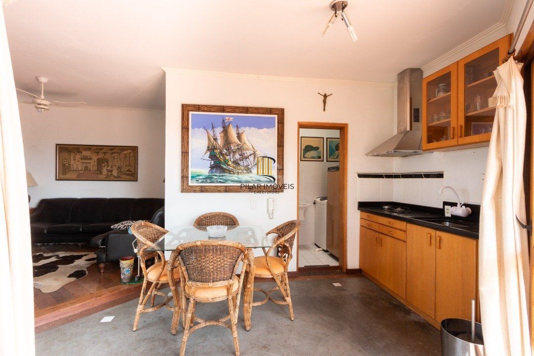 Cobertura para Venda - 157.05m², 2 dormitórios, 2 vagas - Tristeza