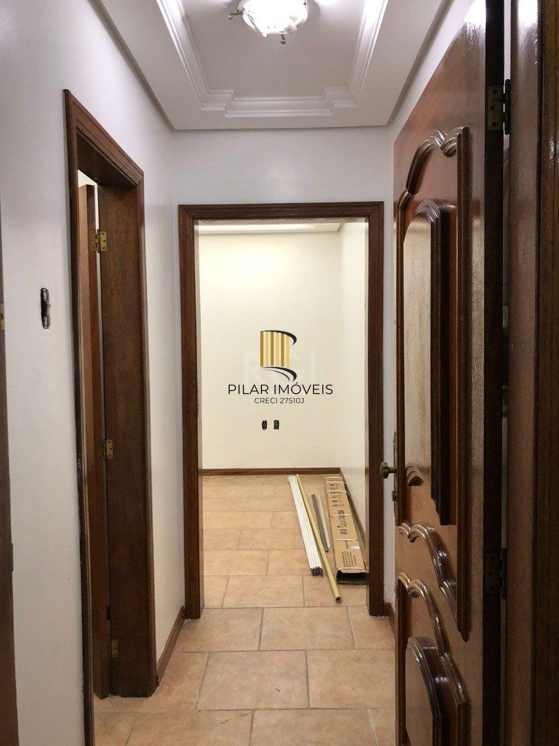 Apartamento para Venda - 77m², 3 dormitórios, Petrópolis