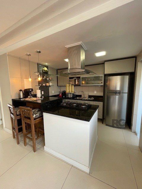 Casa Condomínio para Venda - 200m², 3 dormitórios, sendo 1 suite, 3 vagas - Aberta dos Morros