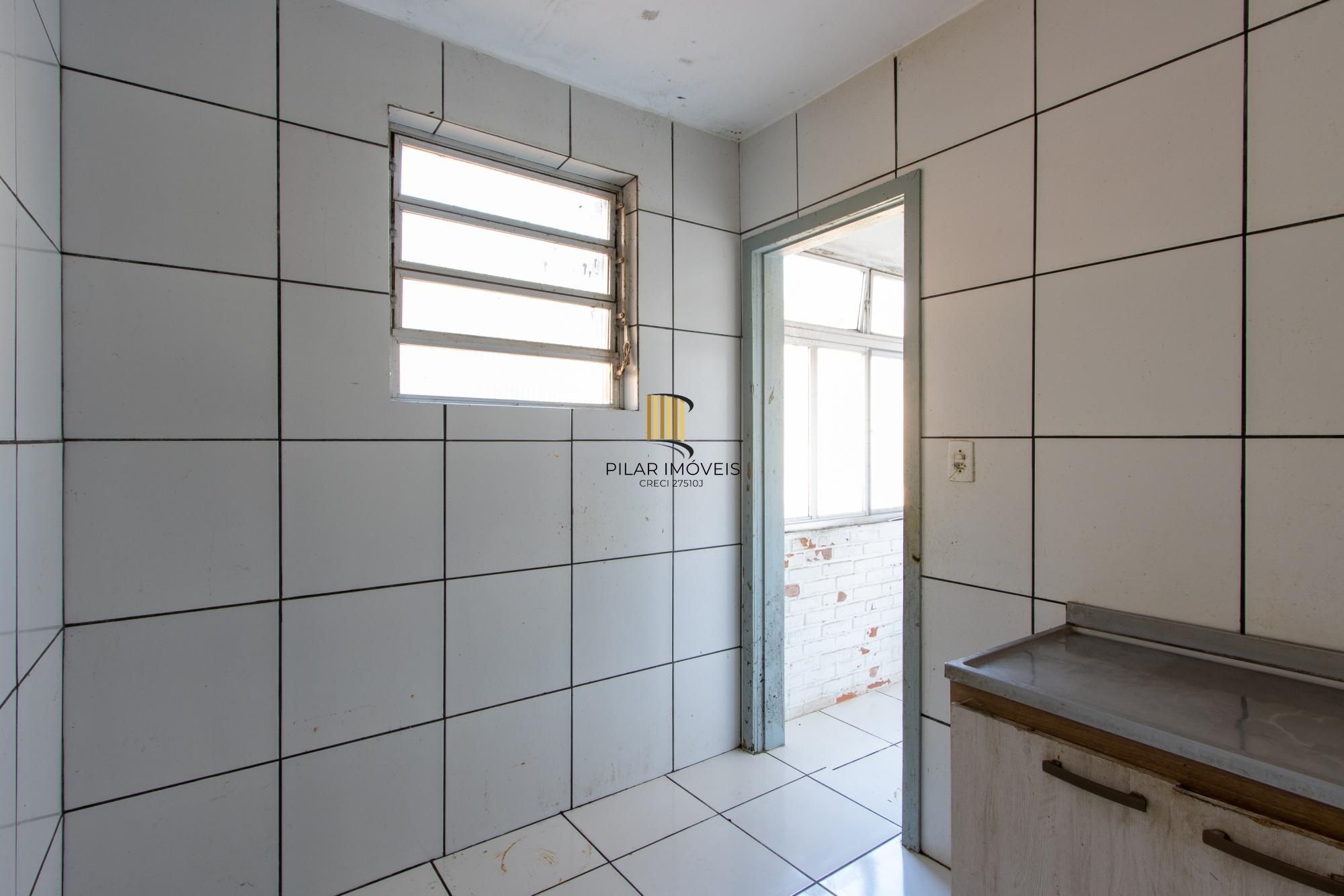 Apartamento para Venda - 76m², 3 dormitórios, Cristal