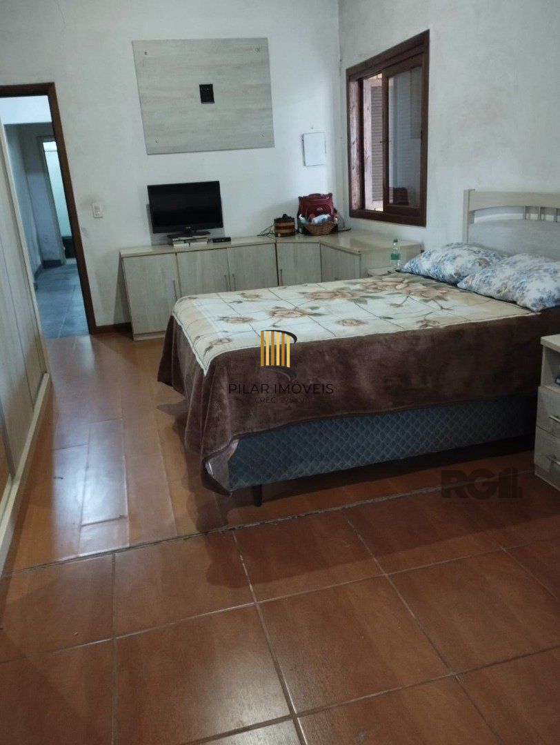 Casa 2 dormitórios no bairro Camaquã