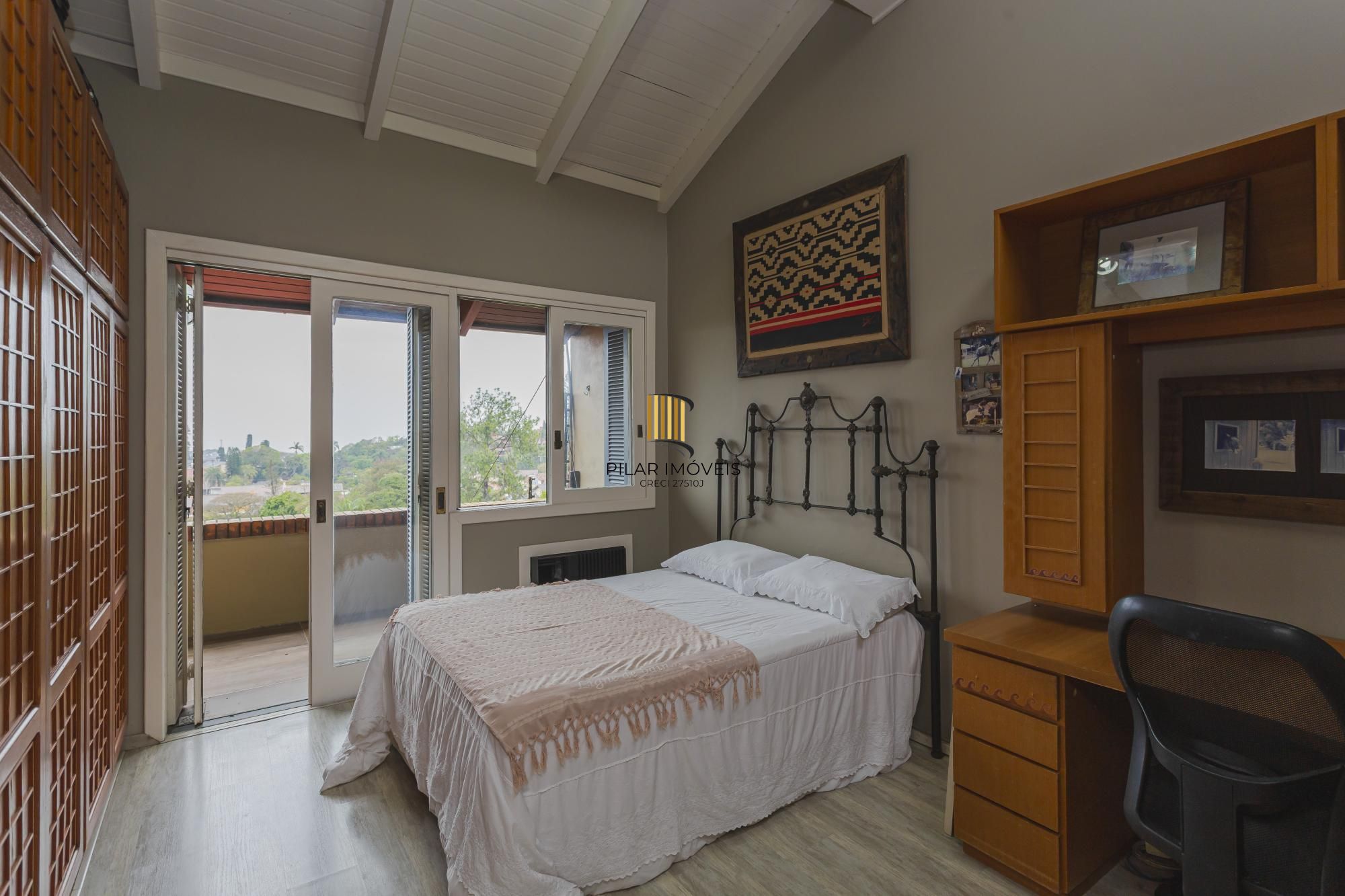 Casa semi-mobiliada na Vila Assunção com vista deslumbrante para o Guaíba e Veleiros do Sul