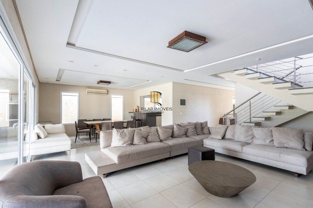 Casa de Condomínio 4 dormitórios no bairro Belém Novo