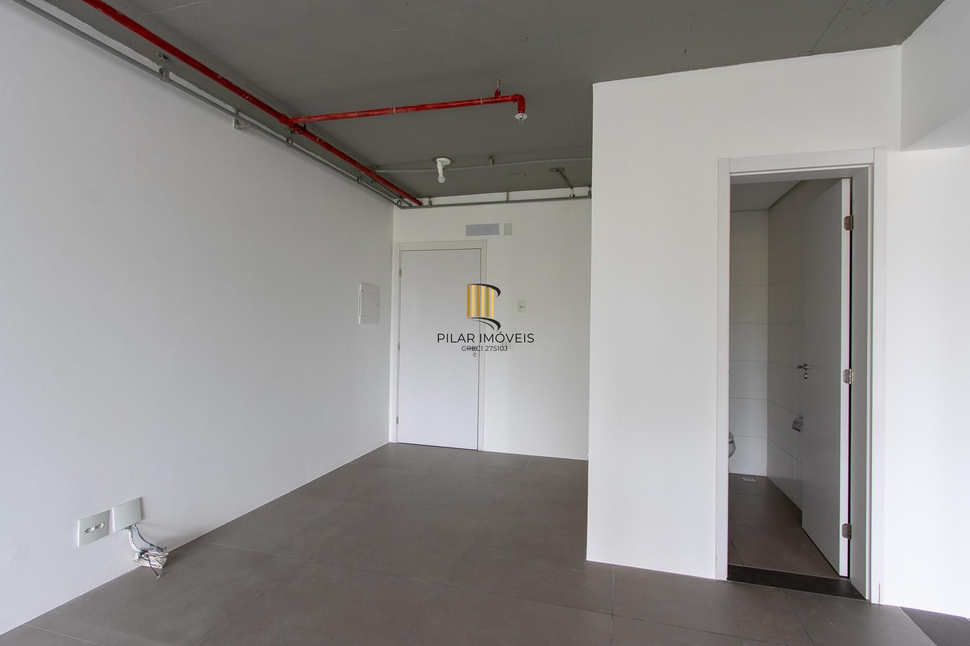 Conjunto/Sala para Venda - 118.74m², 0 dormitórios, São João