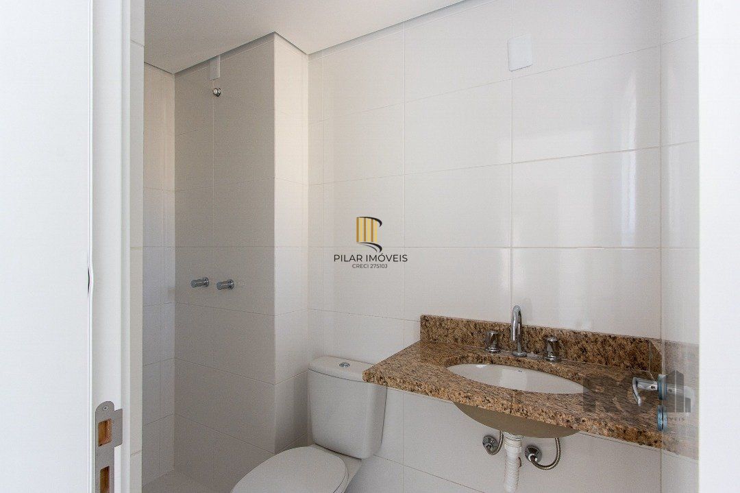 Cobertura para Venda - 214.34m², 3 dormitórios, sendo 3 suites, 2 vagas - Tristeza