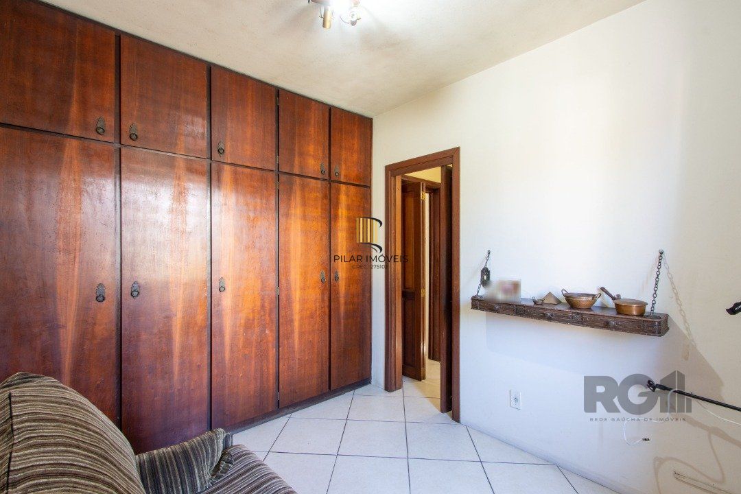 Casa de Condomínio 4 dormitórios no bairro Hípica