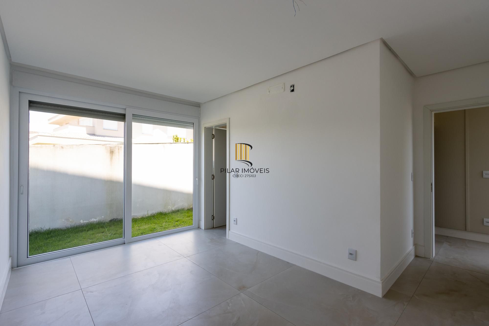 Casa Condominio para Venda - 300m², 4 dormitórios, sendo 4 suites, 2 vagas - Alphaville