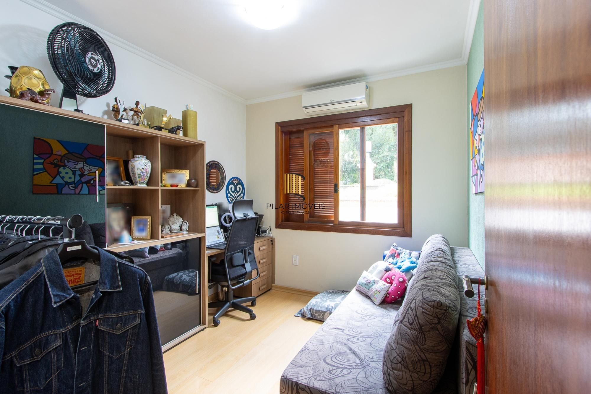 Apartamento de 3 dormitórios, 1 suíte e 3 vagas no bairro Ipanema.