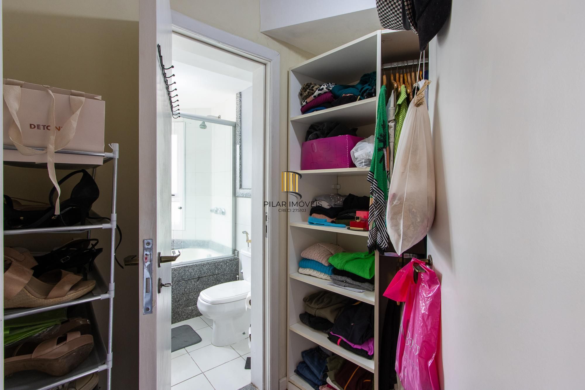 Casa de Condomínio 3 dormitórios no bairro Boa Vista