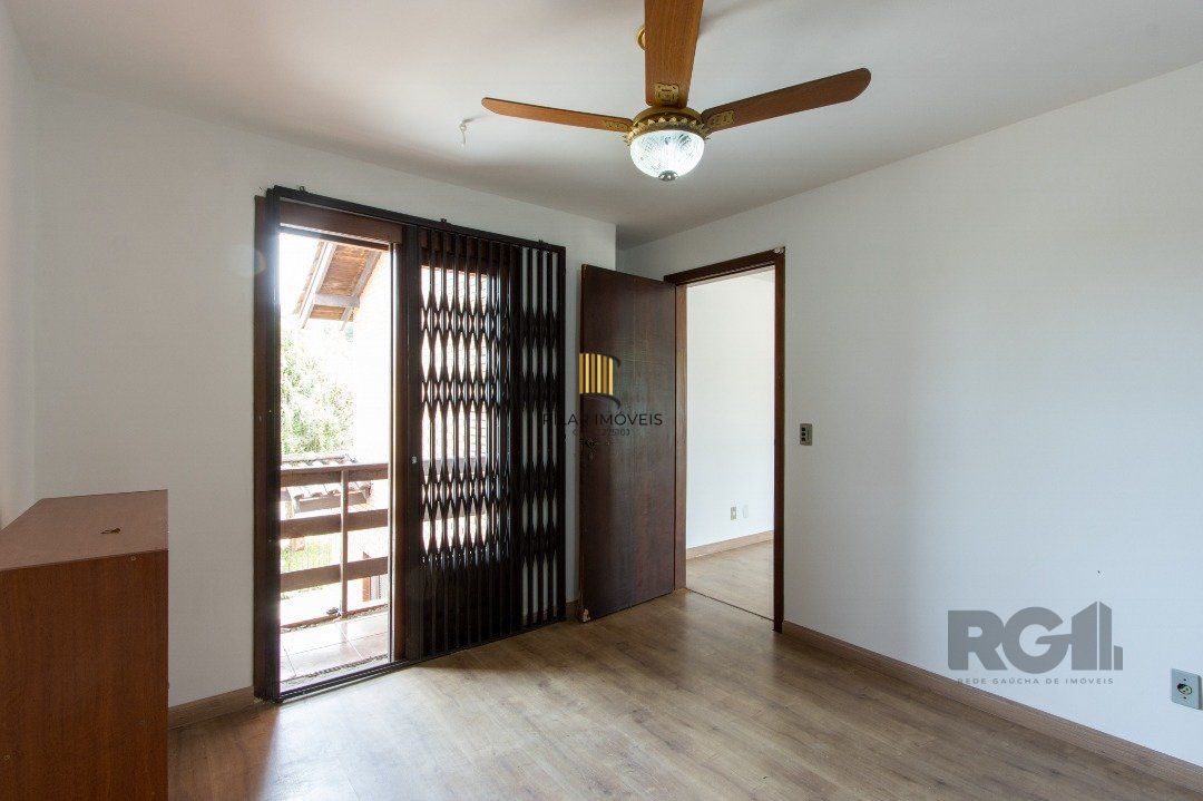 Casa para Venda - 205.5m², 3 dormitórios, sendo 2 suites, 3 vagas - Vila Nova