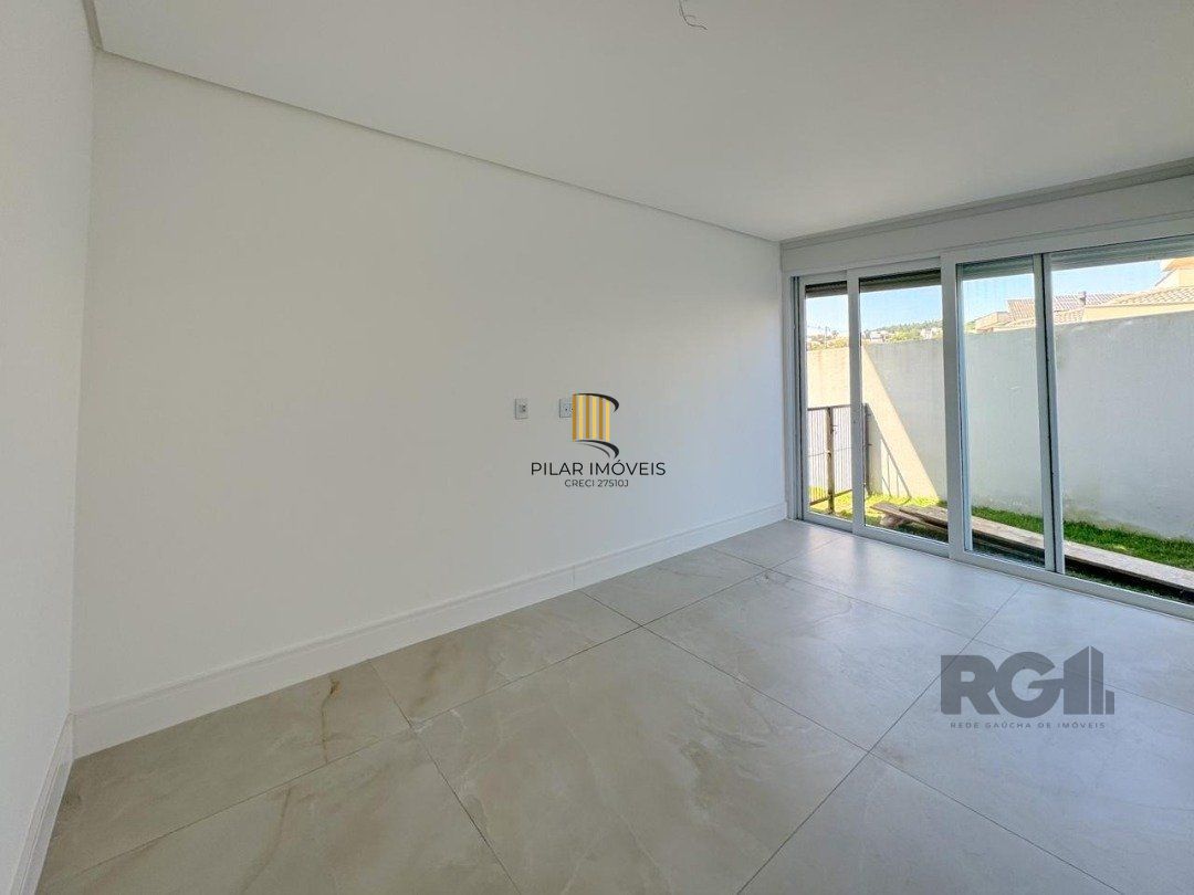 Casa Condominio para Venda - 300m², 4 dormitórios, sendo 4 suites, 2 vagas - Alphaville