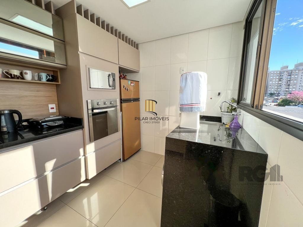 Apartamento 2 dormitórios no bairro Camaquã