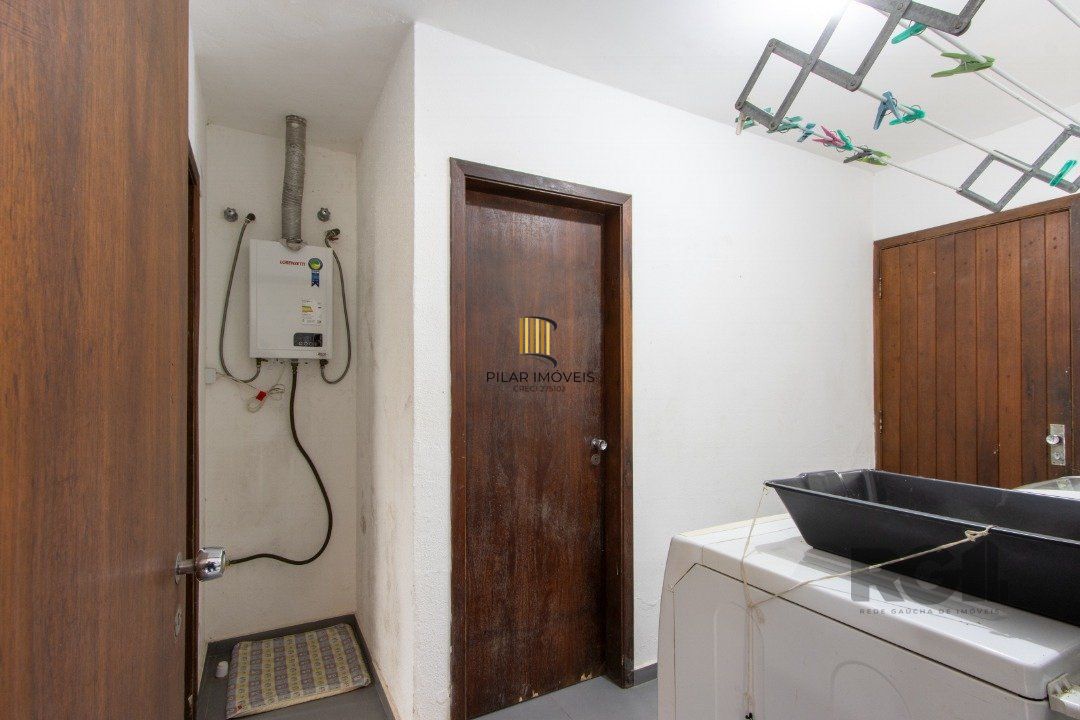 Casa ampla à venda em Santa Tereza - Porto Alegre