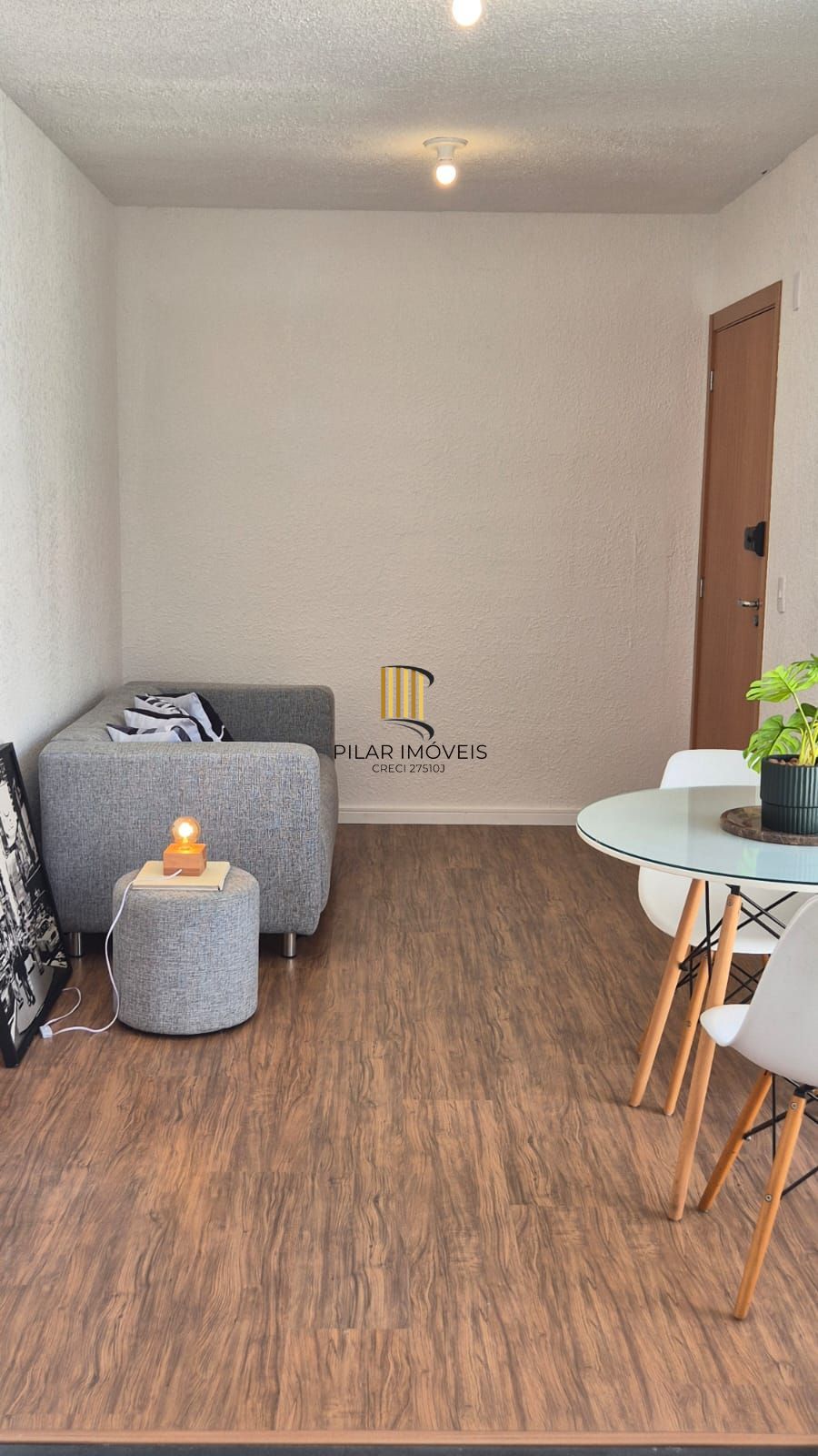 Apartamento 2 dormitórios no bairro Restinga